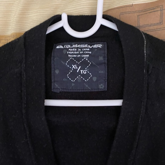 Extra Large Quicksilver button up cardigan sweater - Picture 2 of 3